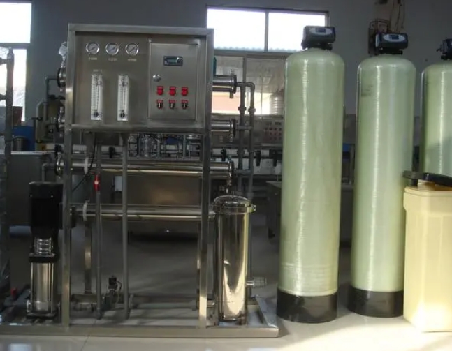 该如何提高纯净水设备的使用寿命-水处理设备厂家
