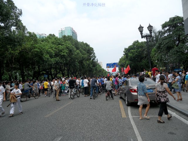 長安鎮(zhèn)的愛國青年,反日游行-空調(diào)清洗-風管清洗-通風管道清洗