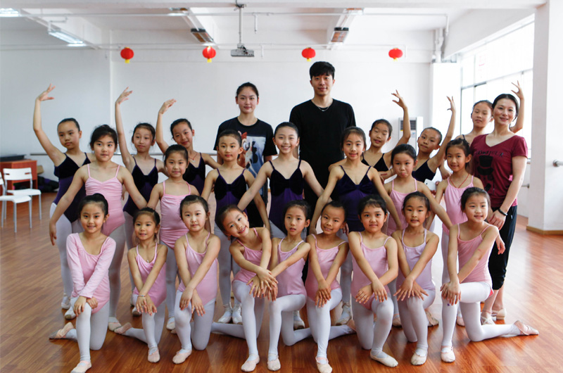 2015年4月4日深港两地少儿舞蹈文化交流展演活动