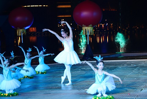 少儿春晚2012少儿春晚1