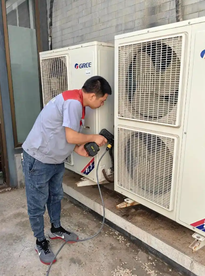 空调清洗日常基础保养：低成本，高回报